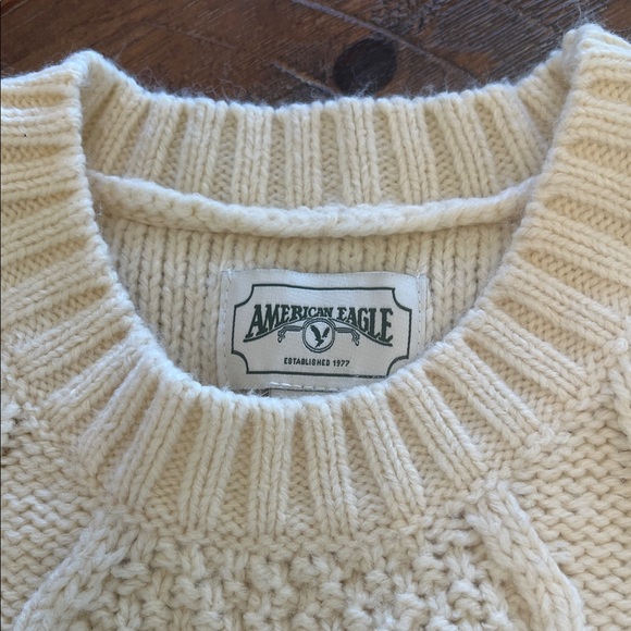 American Eagle Outfitters Cream Cable Knit Sweater - Picture 2 of 13